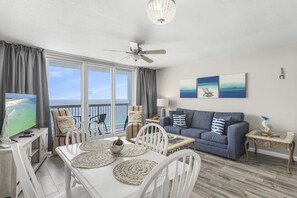 Living room to balcony