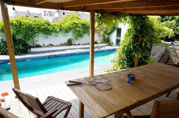 Al Fresco Dining and Private Swimming Pool