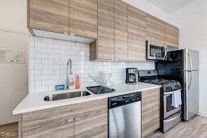 Room, Indoors, Kitchen, Oven, Sink Faucet