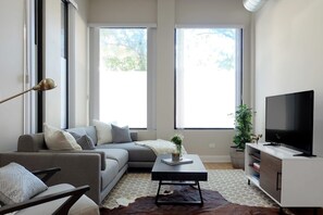 Furniture, Table, Coffee Table, Living Room, Indoors
