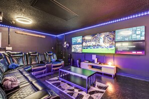 5 classic arcade machines, 5 massive TVs, Xbox, NBA League Pass, NFL RedZone