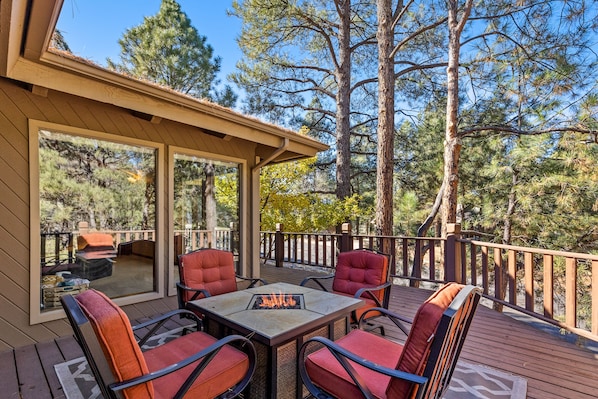 This home has 2 fire pits to enjoy after a long day adventuring!