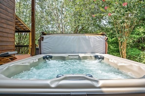 Bain à remous extérieur