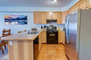 Fully equipped and spacious kitchen for you to cook up a storm. Comes complete with fresh local Eclipse coffee beans and a grinder to make your coffee fresh, tea, sugar, condiments, foil, cling wrap, olive oil - all the basics you might need to enjoy your stay