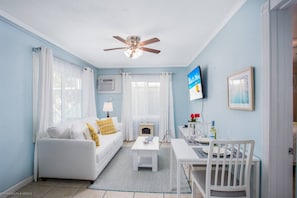 Dolphin (A) ground unit living room with pull-out queen sofa couch