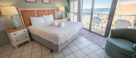 King Bed with View of the Ocean