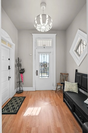 Entry way