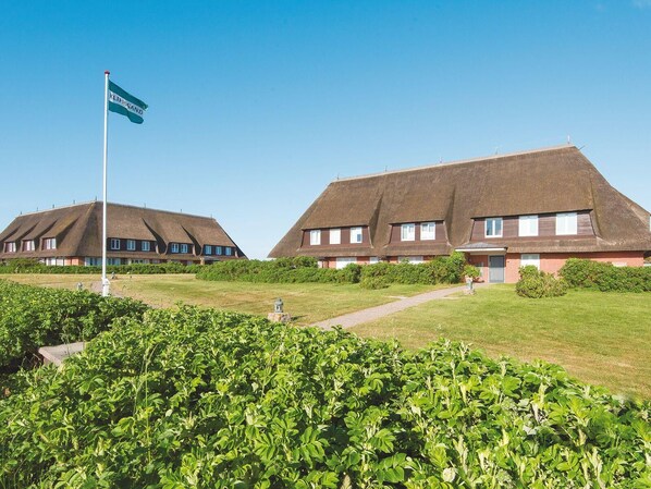 Großes Appartementhaus in Kampen unter Reet