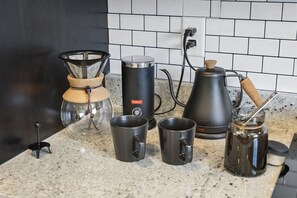 Kaffe och/eller kaffebryggare