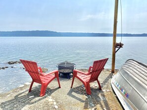 Firepit on the bulkhead