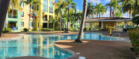 Pool area in front of the apartment