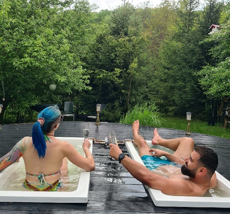 Bain à remous extérieur