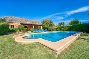 Ländliches mallorquinisches Haus mit Pool auf Mallorca