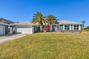 Property Exterior | Driveway (2 Vehicles) | Street Parking