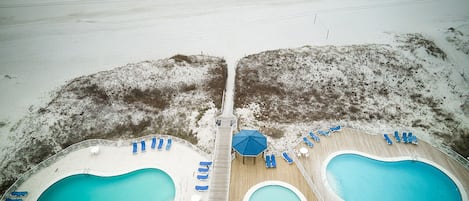 Three different outdoor pools to choose from. 