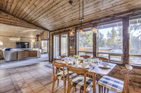 Dining Room - Dining Room