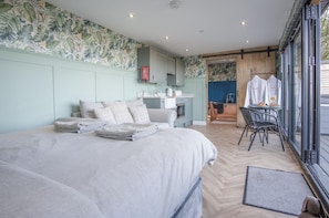 Brandy Cove - 1 Bed Cabin - Landimore (2140)