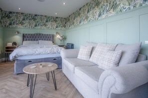 The Langland Bay Lookout - 1 Bed Cabin - Landimore (2316)