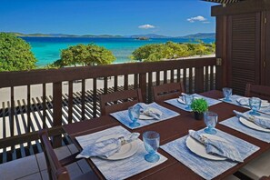 "We had a fantastic week at this condo! Location is perfect - incredible views, super close to the beach bar and the restaurant!"