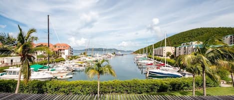 "We had a wonderful stay at one particular harbor. The property is beautiful and matches the description closely. I really appreciated the thoughtful touches that other Airbnbs sometimes lack"