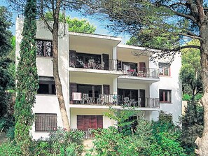 Wohngebiet, Wohnung, Zuhause, Eigentumswohnung, Balkon, Schatten, Estate, Garten, Hazienda, Villa