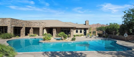 Outdoor communal pool with hot tub