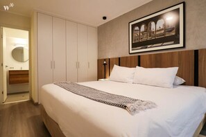Room with great closet