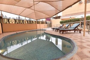 Piscina coperta/all'aperto