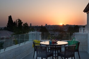 Terassi/patio