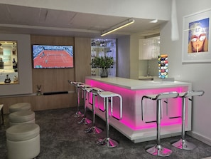 Bar (på boendet)