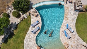 Infinitypool