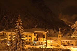 Front of property – evening/night
