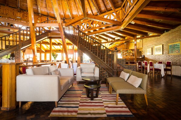 Sala de estar en el lobby