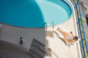 Utomhuspool