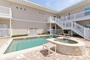 Piscina exterior