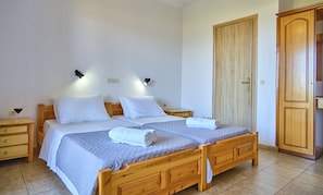 Nikos Kalamaki Corfu Studio 5 Bedroom