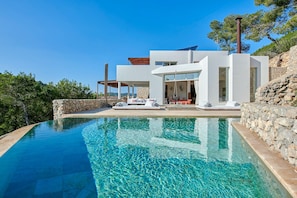 Villamore