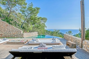 Villamore