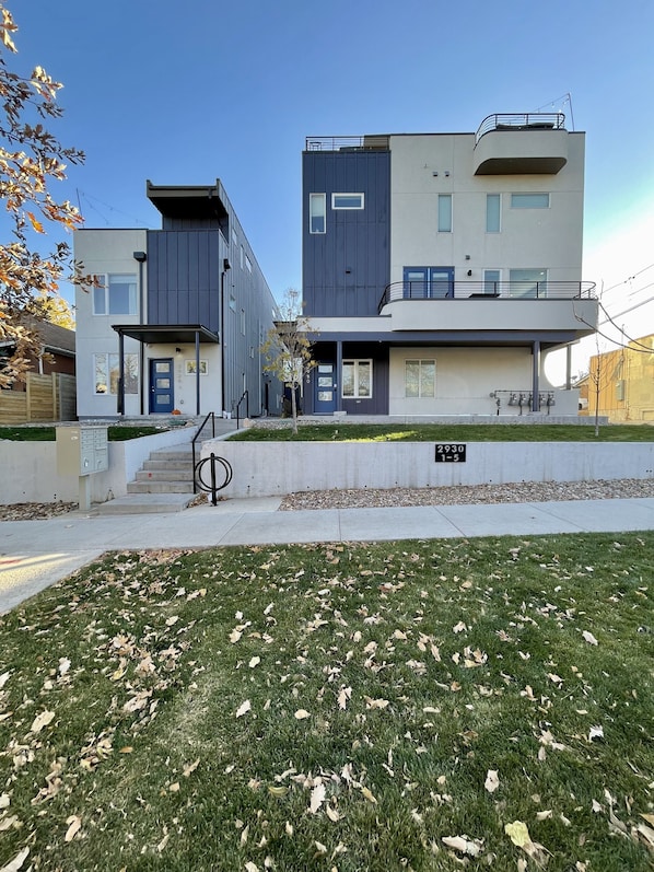 Main entrance front view from street 24th Ave