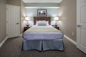 Drift to sleep in a comfortable Queen bed after a wonderful day outside.