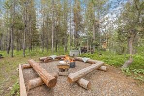 Henrys Post ~ fire pit to enjoy