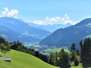 Sky, Mountain, Snow, Cloud, Azure, Slope, Natural Landscape, Highland, Sunlight, Tree