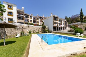 Lovely andalousian pool complex in Benalmadena