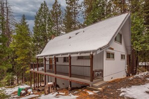 Welcome to the Haslemann Cabin