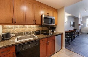 Microwave, Oven, Room, Indoors, Chair