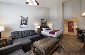 Living Room, Room, Indoors, Flooring, Couch