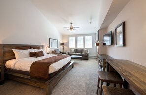 Flooring, Floor, Indoors, Hardwood, Furniture