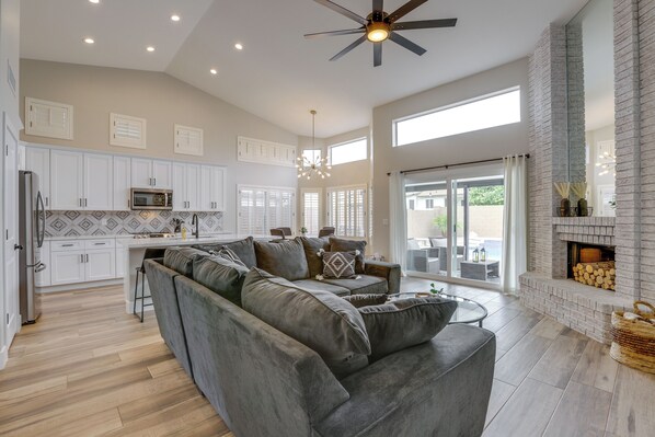 Peoria Vacation Rental | 4BR | 2BA | 1 Step Required | 2,065 Sq Ft