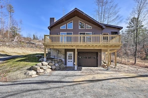 Cabin Exterior | Public Beach Access | 13 Mi to Gore Mountain Ski Resort