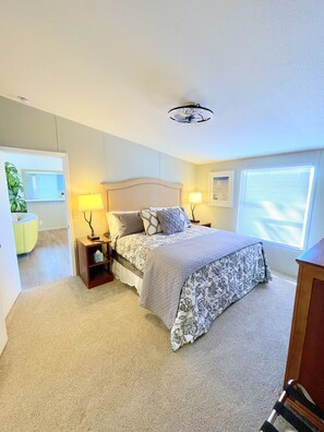 King-size bed in master-bedroom